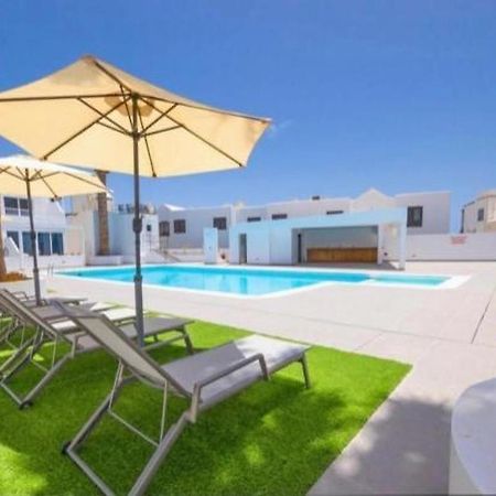 2 Bedroom Atlantic View Apartment Puerto del Carmen  Exterior foto